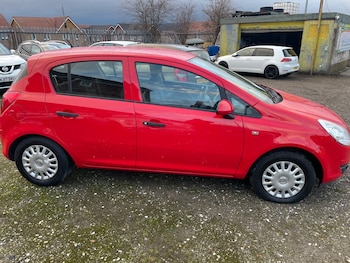 Used Vauxhall Corsa 2010 for sale - 77357577: Photo