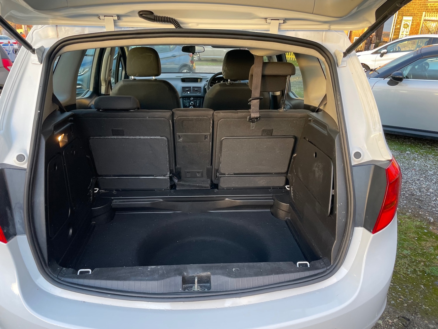 Used Vauxhall Meriva 2011 for sale - 77438614: Photo 10