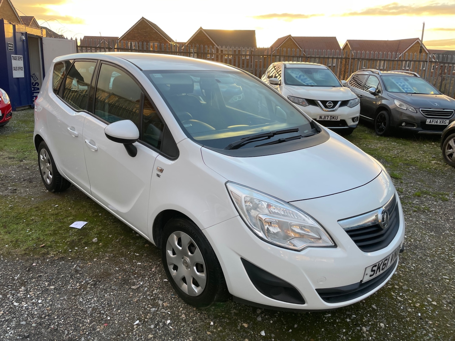 Used Vauxhall Meriva 2011 for sale - 77438614: Photo 2