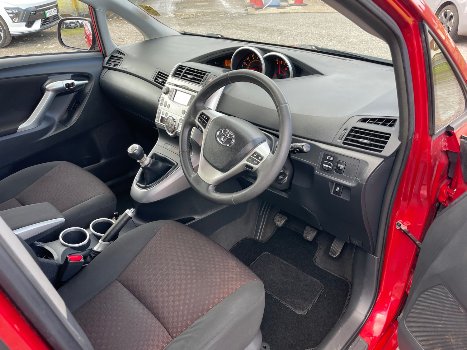 Used Toyota Verso 2011 for sale - 77635763: Photo 14