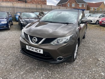 Used Nissan Qashqai 2014 for sale - 79604063: Photo
