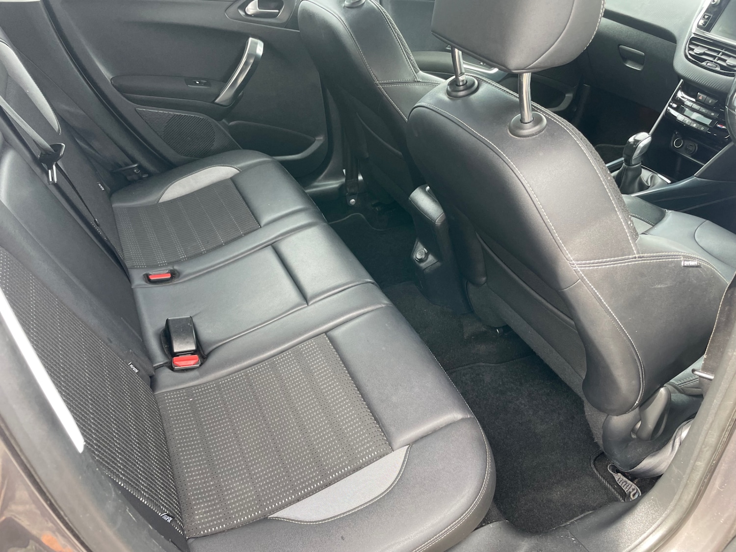 Used Peugeot 2008 2014 for sale - 77357208: Photo 12