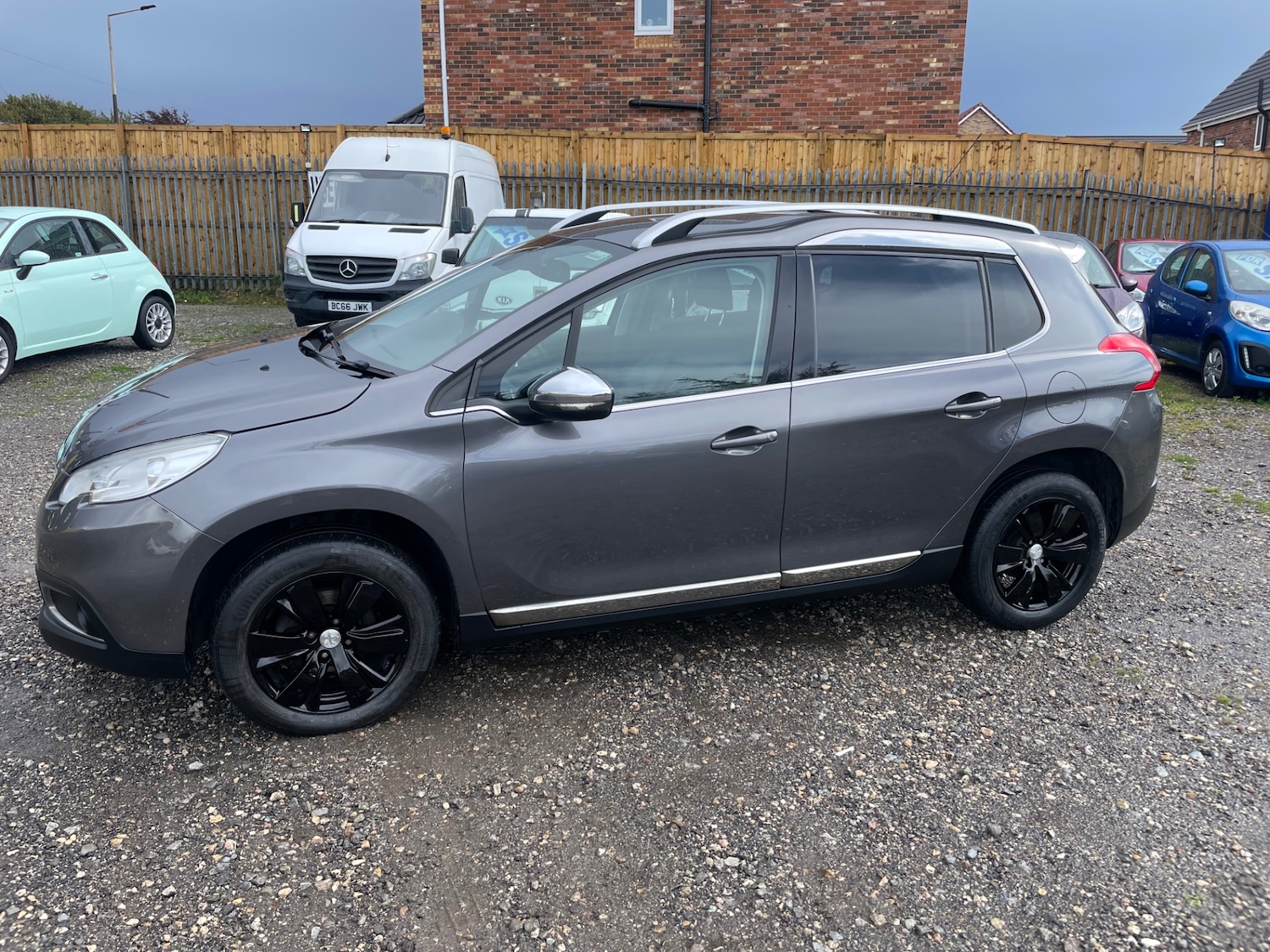 Used Peugeot 2008 2014 for sale - 77357208: Photo 5