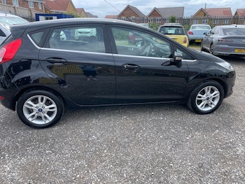 Used Ford Fiesta 2016 for sale - 78832522: Photo