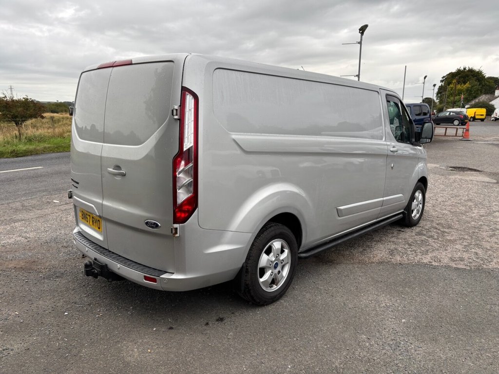 Used Ford Transit Custom 2017 for sale - 76106230: Photo 4