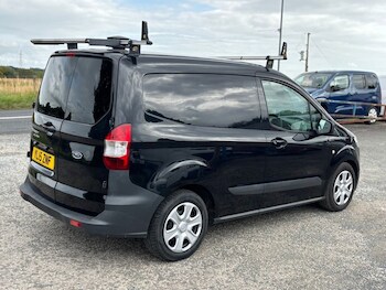 Used Ford Transit Courier 2015 for sale - 75533755: Photo