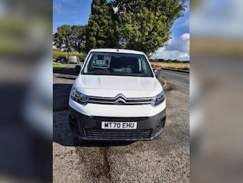 Used Citroen Berlingo 2020 for sale - 75865213: Photo