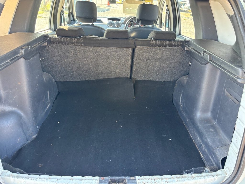 Used Dacia Duster 2015 for sale - 76048644: Photo 13