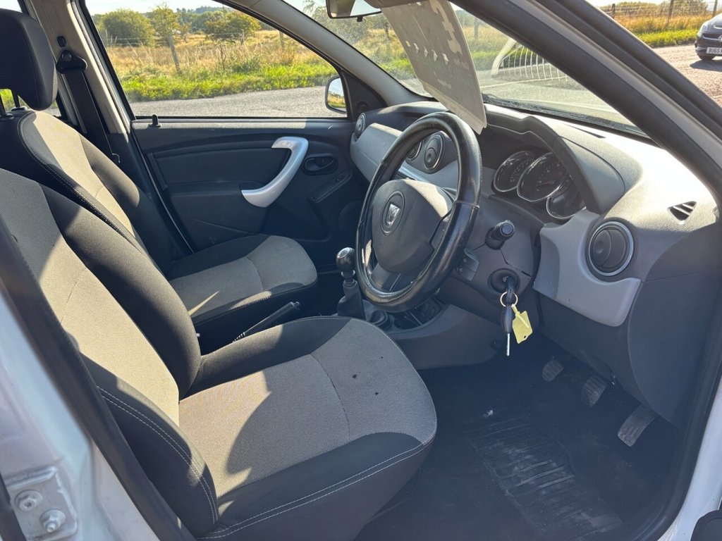 Used Dacia Duster 2015 for sale - 76048644: Photo 9