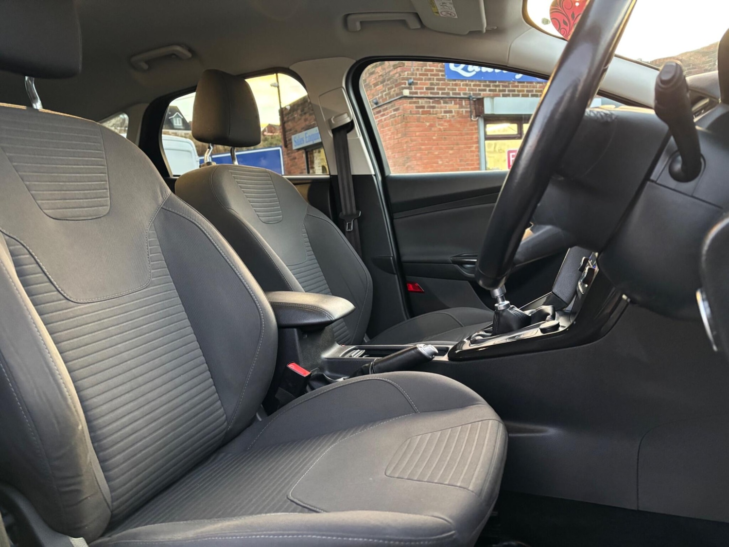 Used Ford Focus for sale - 76728197: Photo 18