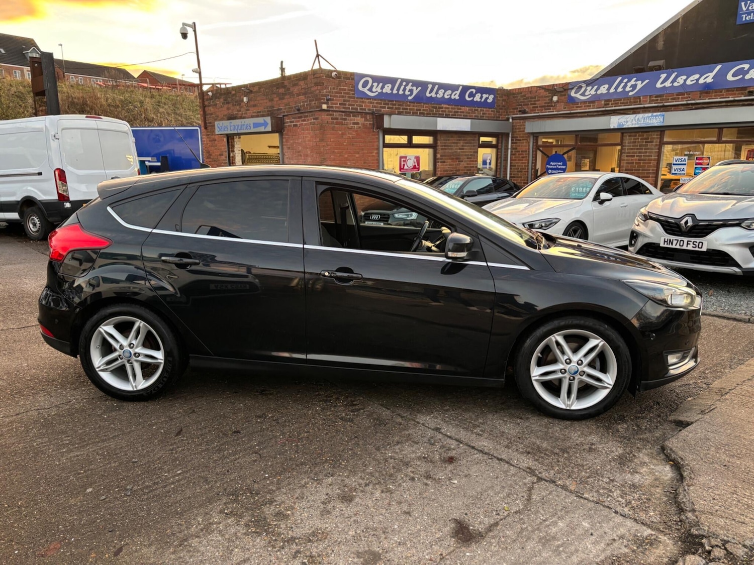 Used Ford Focus for sale - 76728197: Photo 6