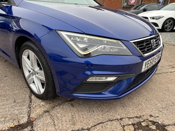 Used SEAT Leon 2018 for sale - 76326386: Photo 2