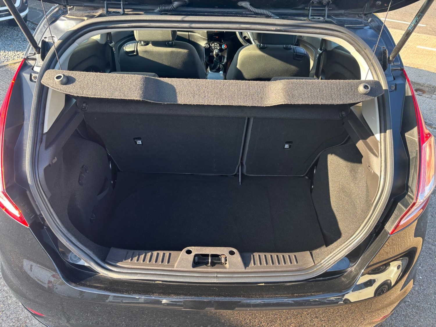 Used Ford Fiesta 2013 for sale - 76259082: Photo 17