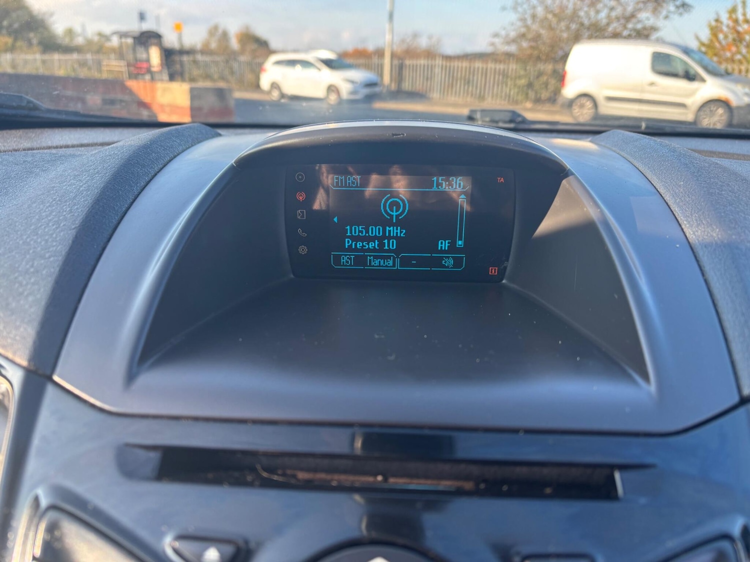 Used Ford Fiesta 2013 for sale - 76259082: Photo 24