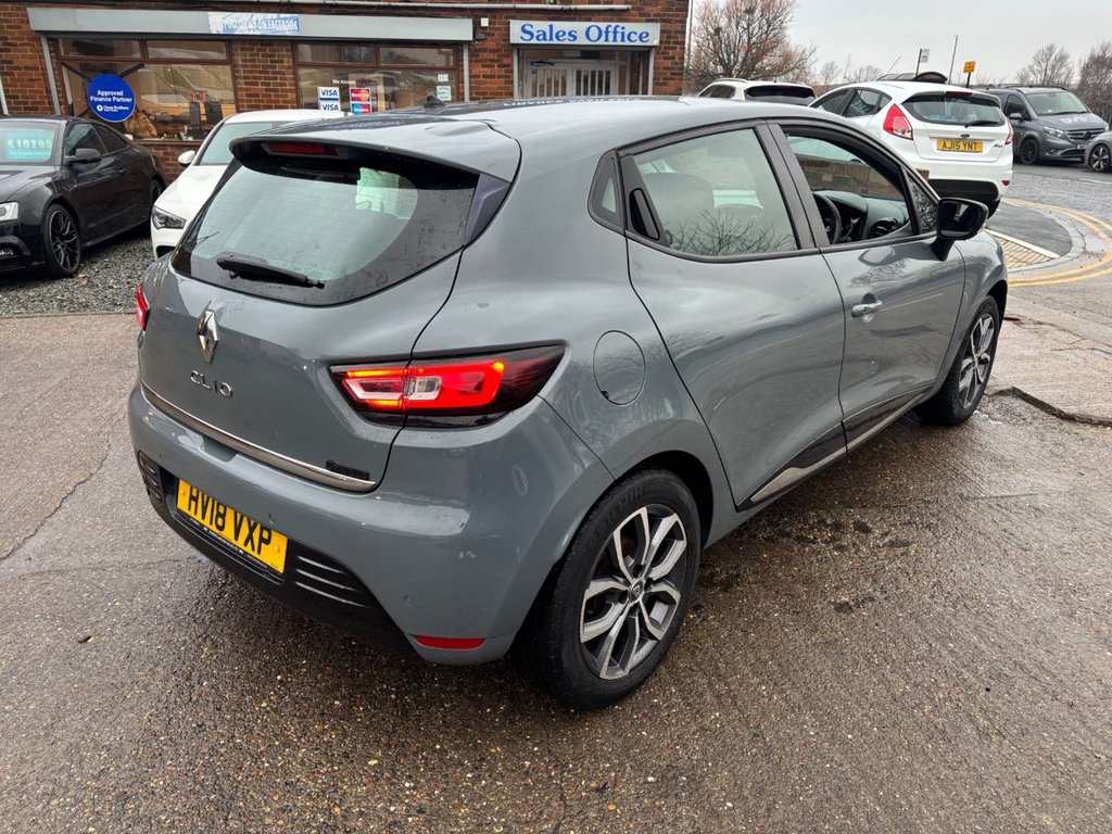 Used Renault Clio 2018 for sale - 77302731: Photo 12