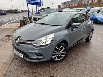 Used Renault Clio 2018 for sale - 77302731: Photo