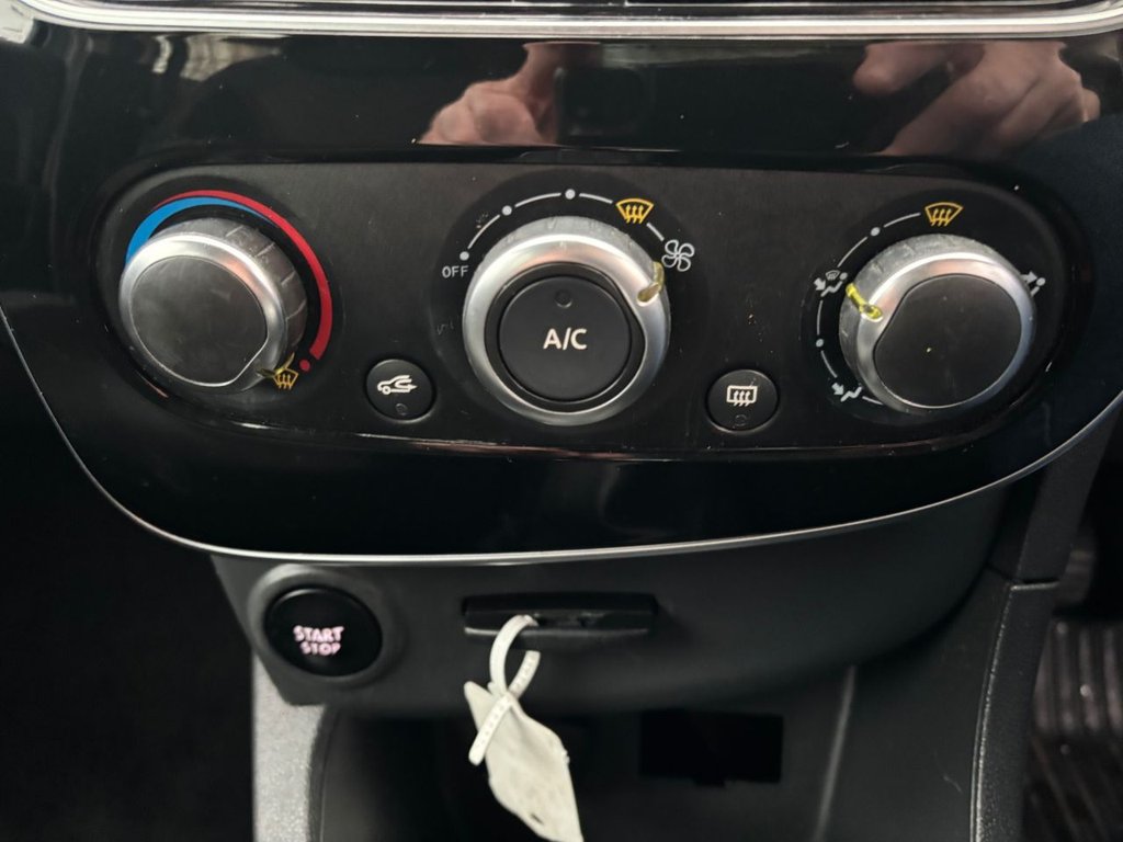 Used Renault Clio 2018 for sale - 77302731: Photo 29