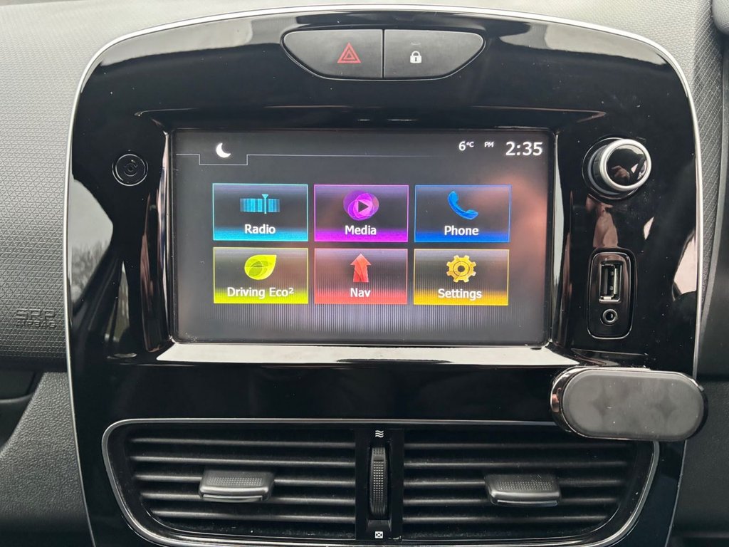 Used Renault Clio 2018 for sale - 77302731: Photo 33