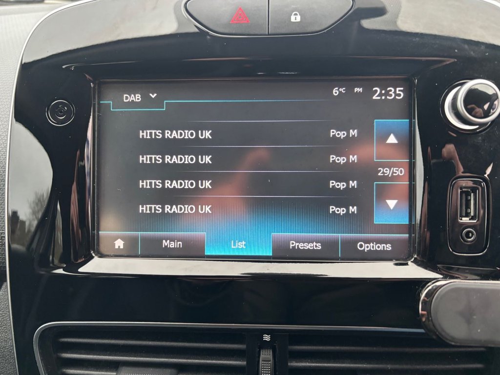 Used Renault Clio 2018 for sale - 77302731: Photo 35