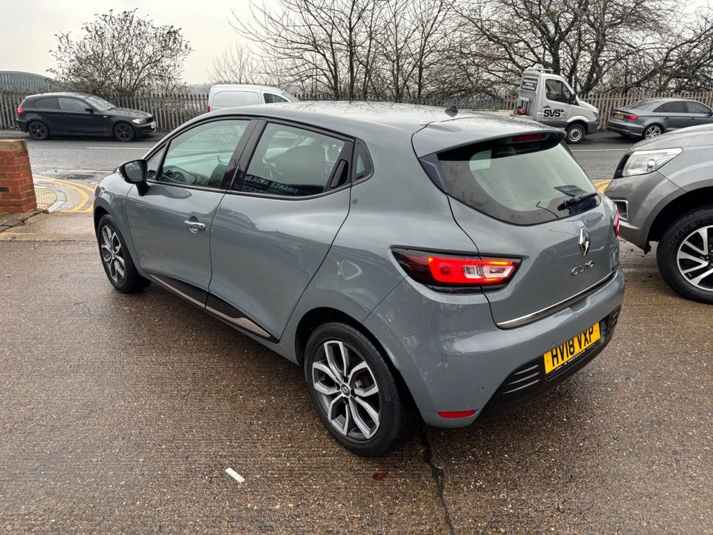Used Renault Clio 2018 for sale - 77302731: Photo 8