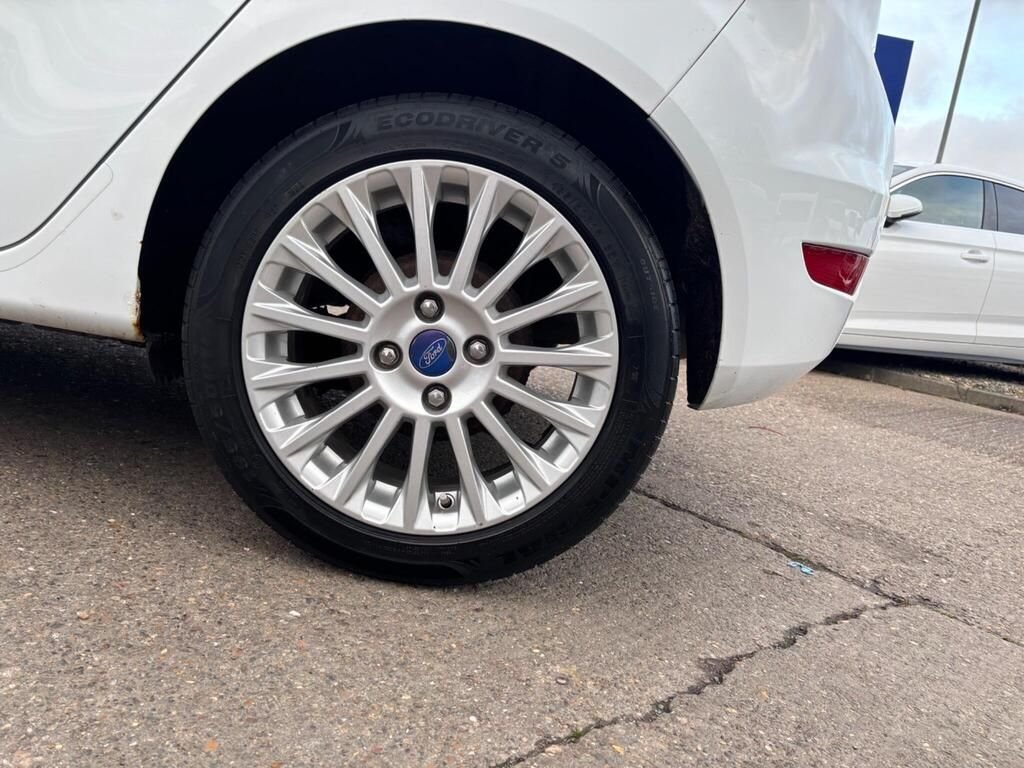 Used Ford Fiesta 2016 for sale - 76945379: Photo 10