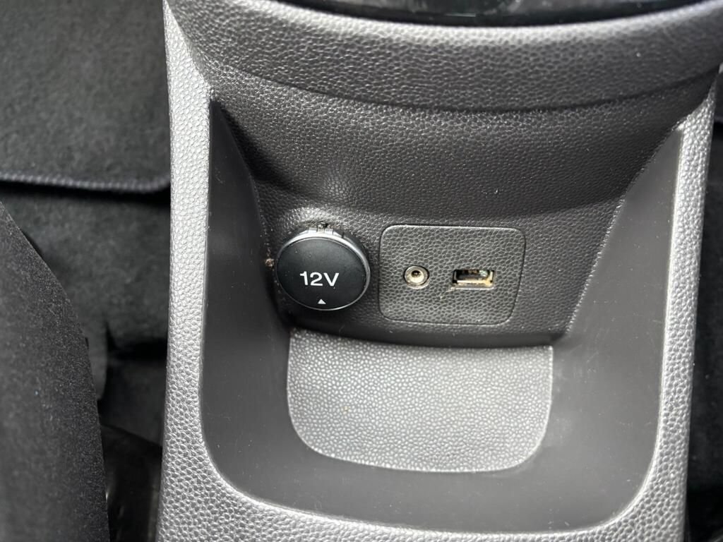 Used Ford Fiesta 2016 for sale - 76945379: Photo 28