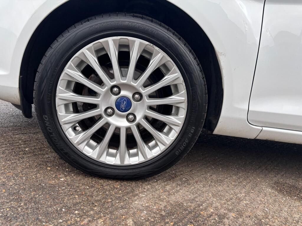 Used Ford Fiesta 2016 for sale - 76945379: Photo 5