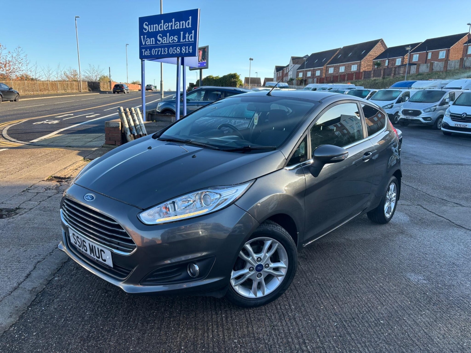 Used Ford Fiesta 2016 for sale - 76537668: Photo 1
