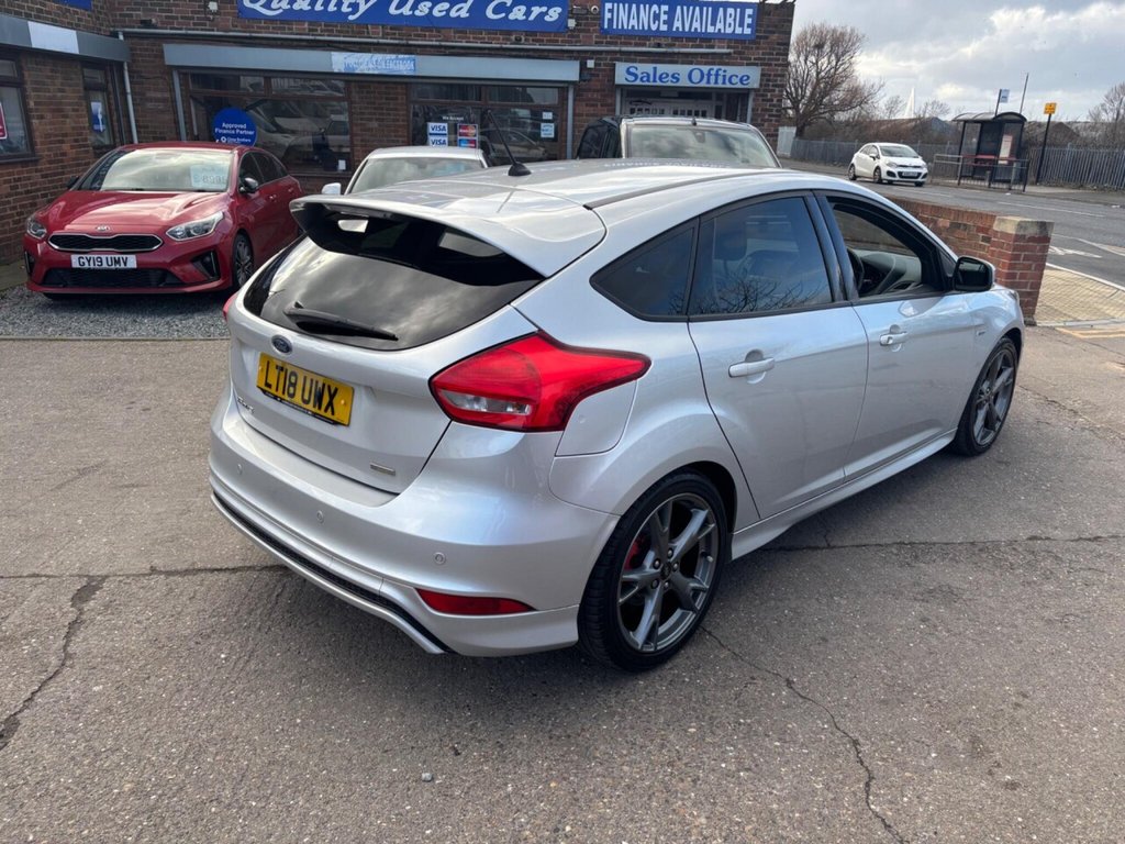 Used Ford Focus 2018 for sale - 77693111: Photo 10