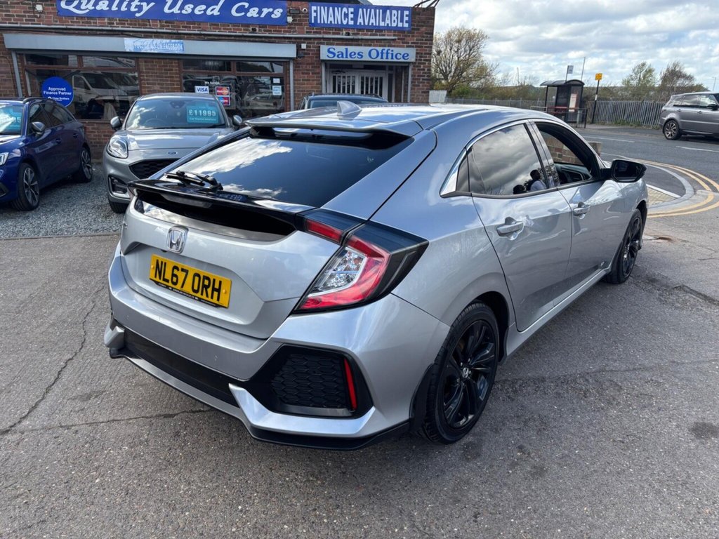 Used Honda Civic 2017 for sale - 78212555: Photo 11