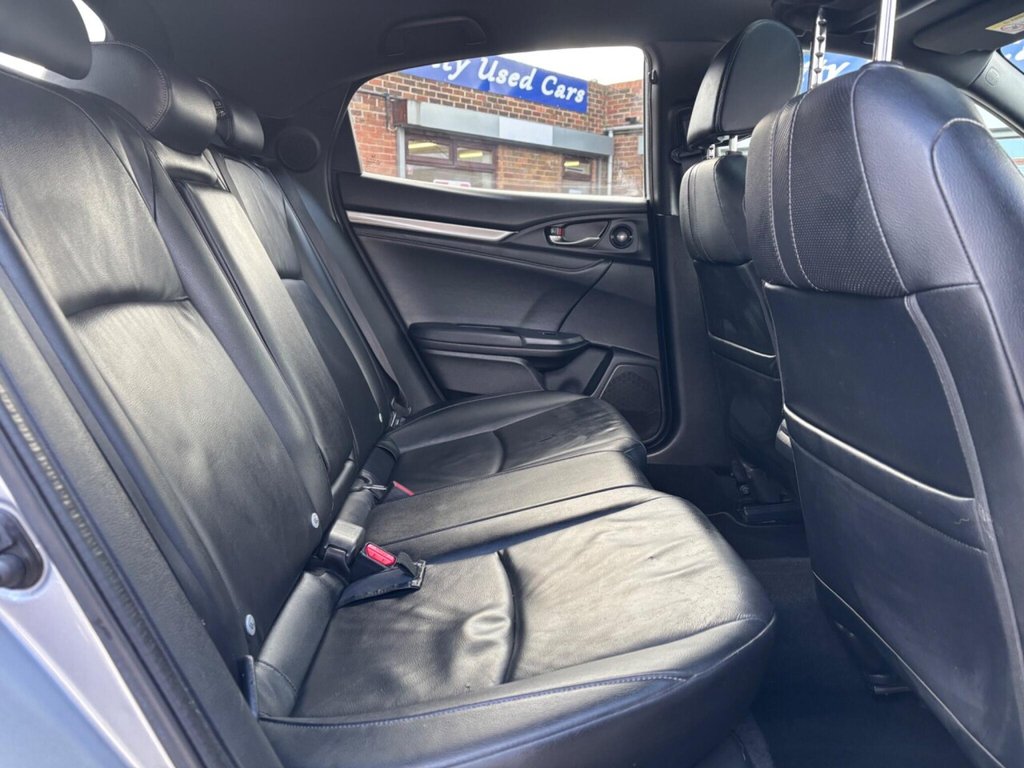 Used Honda Civic 2017 for sale - 78212555: Photo 13