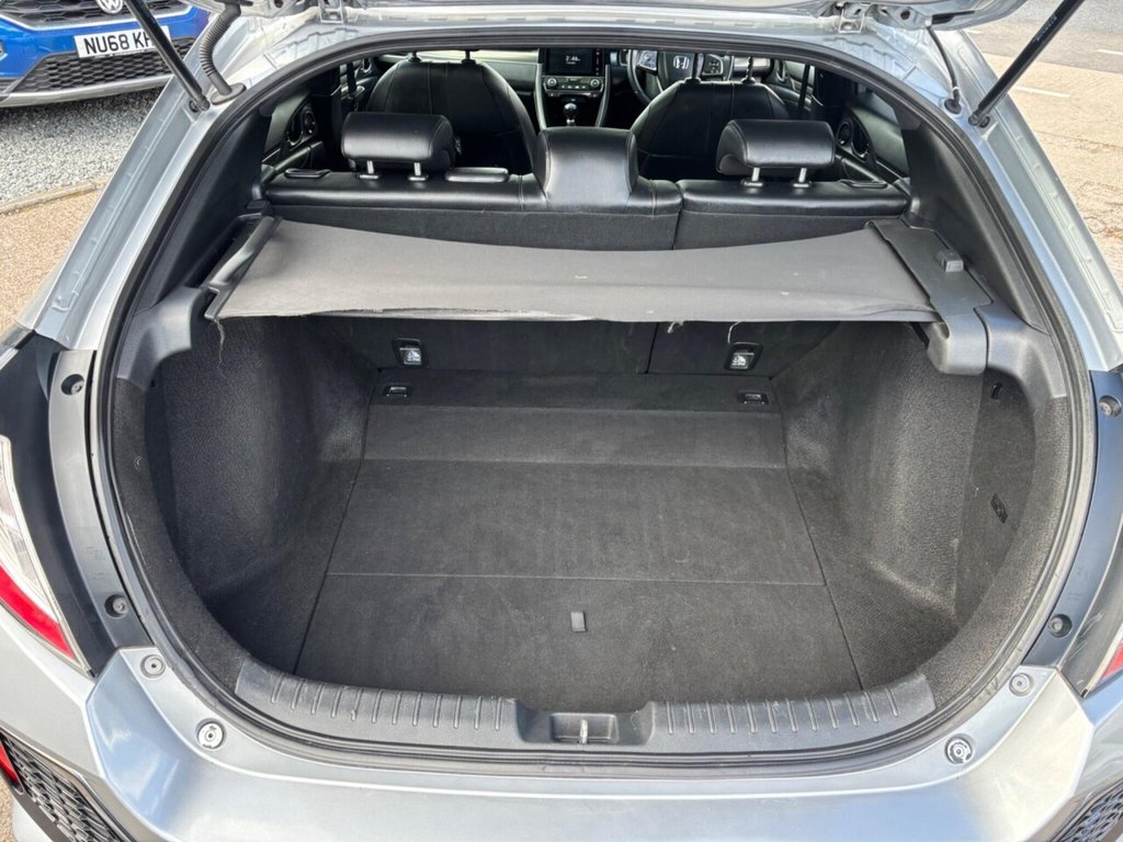 Used Honda Civic 2017 for sale - 78212555: Photo 21