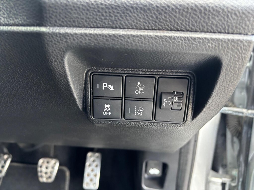 Used Honda Civic 2017 for sale - 78212555: Photo 26