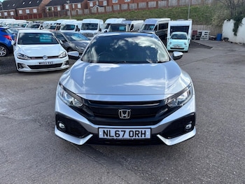 Used Honda Civic 2017 for sale - 78212555: Photo