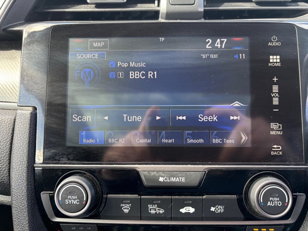 Used Honda Civic 2017 for sale - 78212555: Photo 31