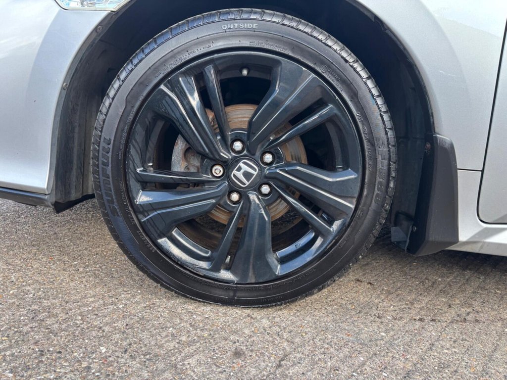 Used Honda Civic 2017 for sale - 78212555: Photo 4