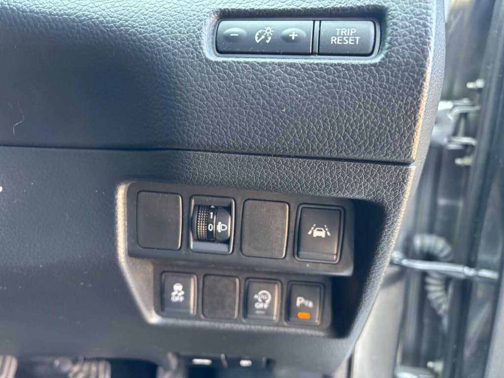 Used Nissan Qashqai 2015 for sale - 77976392: Photo 21