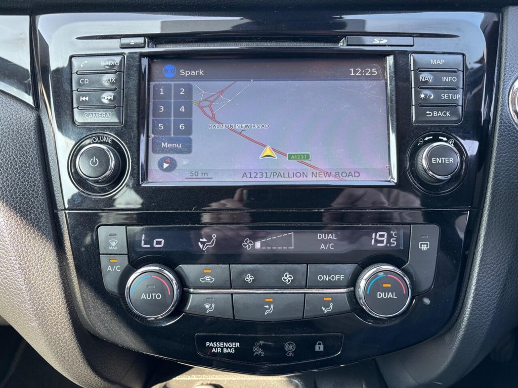 Used Nissan Qashqai 2015 for sale - 77976392: Photo 22