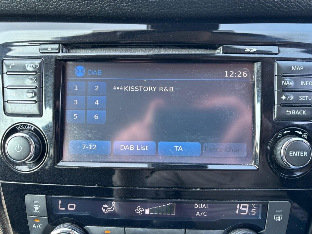 Used Nissan Qashqai 2015 for sale - 77976392: Photo 30