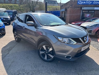 Used Nissan Qashqai 2015 for sale - 77976392: Photo