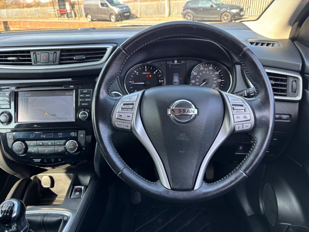 Used Nissan Qashqai 2015 for sale - 77976392: Photo 7