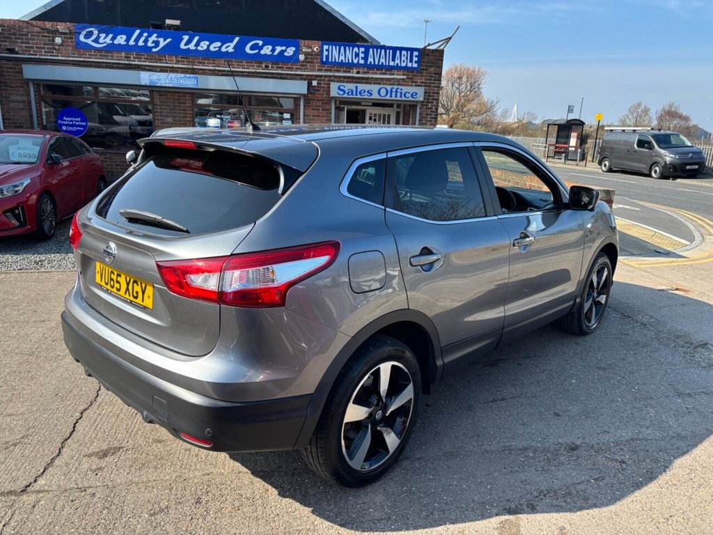 Used Nissan Qashqai 2015 for sale - 77976392: Photo 9