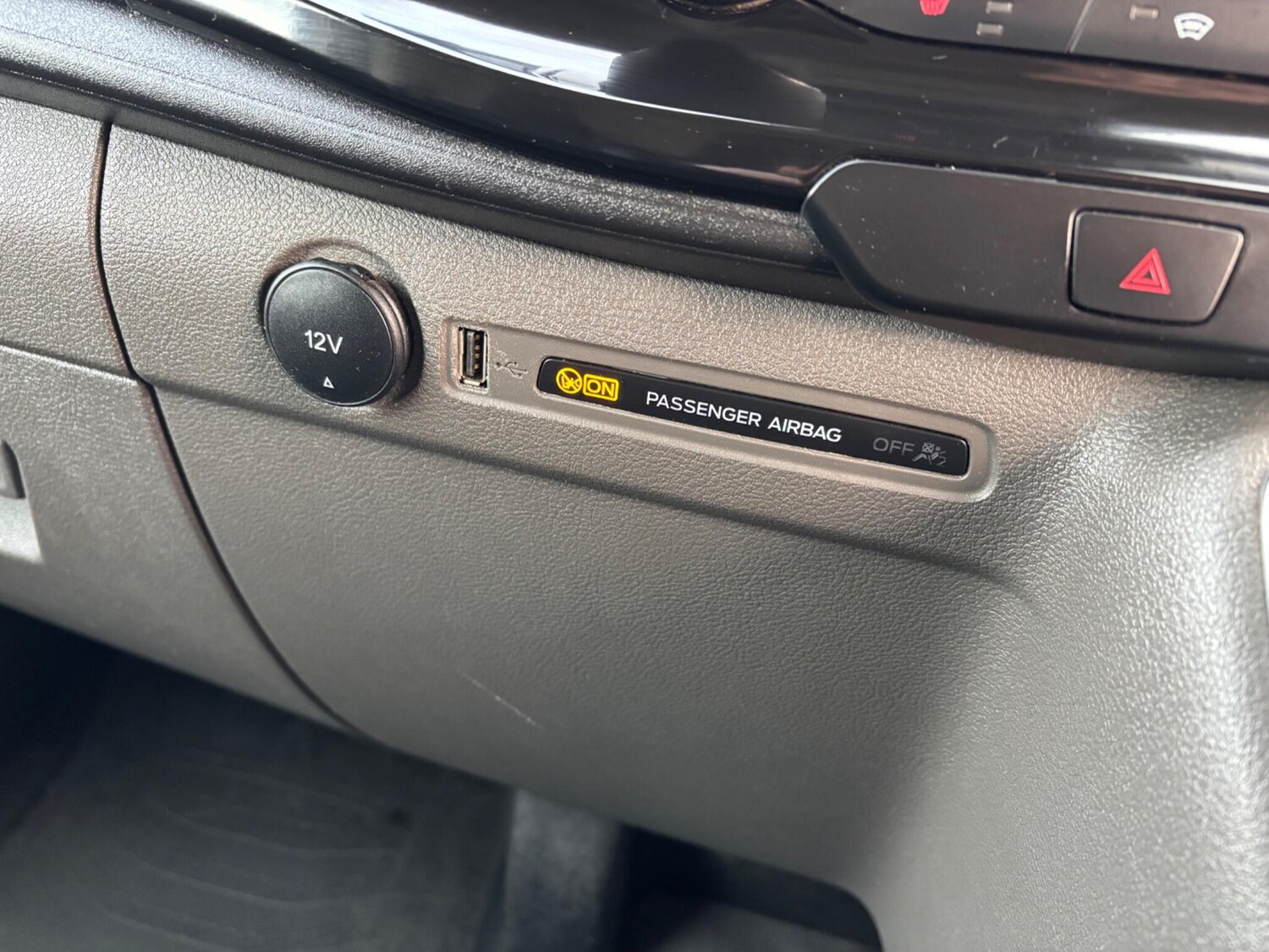 Used Ford Transit Custom 2022 for sale - 76370600: Photo 25