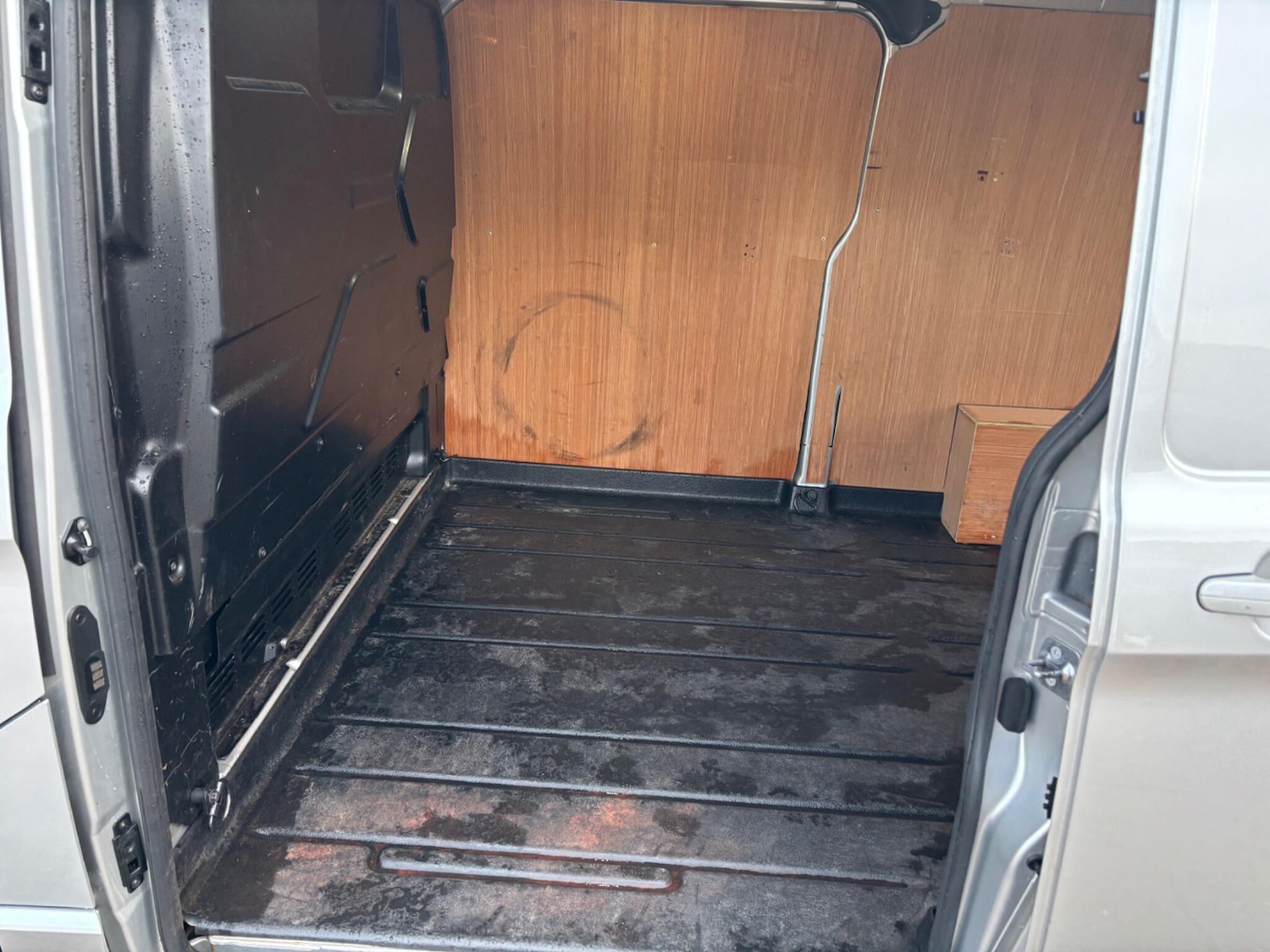 Used Ford Transit Custom 2022 for sale - 76370600: Photo 32