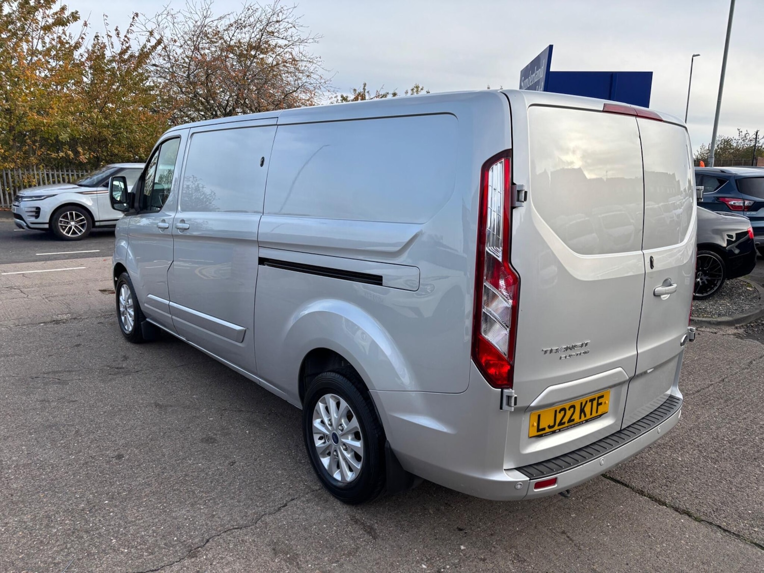 Used Ford Transit Custom 2022 for sale - 76370600: Photo 8