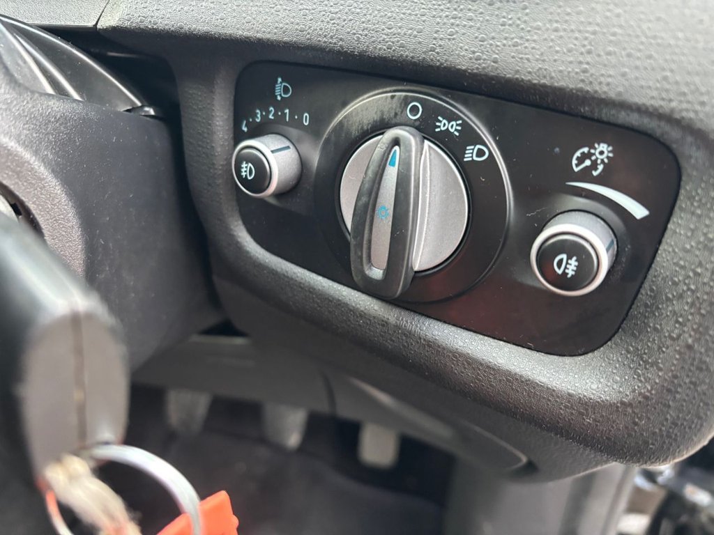 Used Ford Fiesta 2013 for sale - 77275968: Photo 21