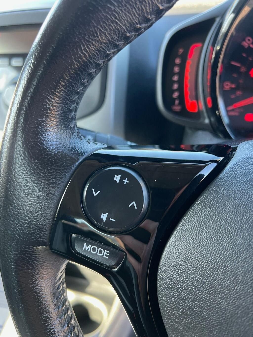 Used Toyota AYGO 2017 for sale - 76945341: Photo 18