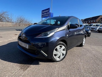 Used Toyota AYGO 2017 for sale - 76945341: Photo
