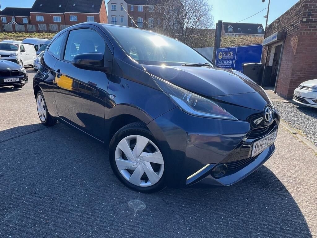 Used Toyota AYGO 2017 for sale - 76945341: Photo 2