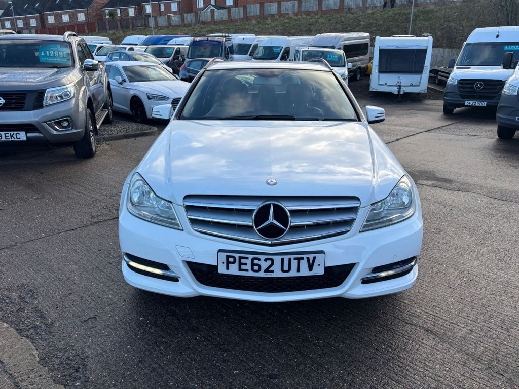 Used Mercedes-Benz C Class 2012 for sale - 77188395: Photo 2